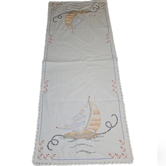Vintage, handstitched Sail Boat Table Runner. - Picture 2 of 10